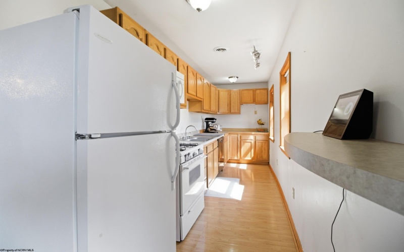 239 Virginia Avenue, Bridgeport, West Virginia 26330, 3 Bedrooms Bedrooms, 9 Rooms Rooms,2 BathroomsBathrooms,Single Family Detached,For Sale,Virginia,10164014