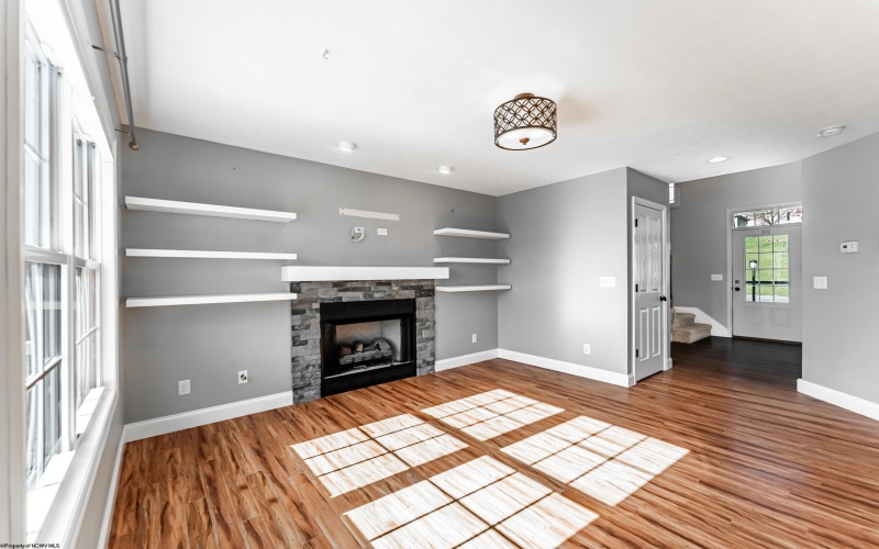 217 Piave Lane, Morgantown, West Virginia 26508, 3 Bedrooms Bedrooms, 7 Rooms Rooms,2 BathroomsBathrooms,Single Family Detached,For Sale,Piave,10164005