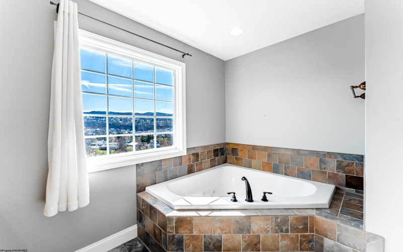 217 Piave Lane, Morgantown, West Virginia 26508, 3 Bedrooms Bedrooms, 7 Rooms Rooms,2 BathroomsBathrooms,Single Family Detached,For Sale,Piave,10164005