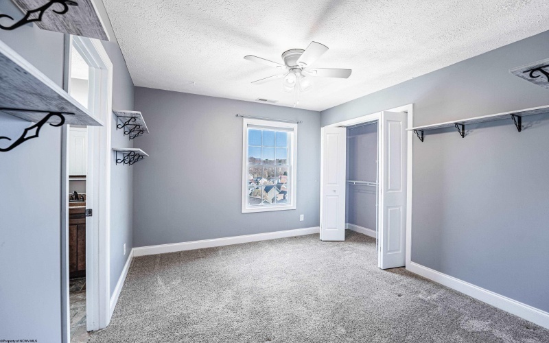 217 Piave Lane, Morgantown, West Virginia 26508, 3 Bedrooms Bedrooms, 7 Rooms Rooms,2 BathroomsBathrooms,Single Family Detached,For Sale,Piave,10164005