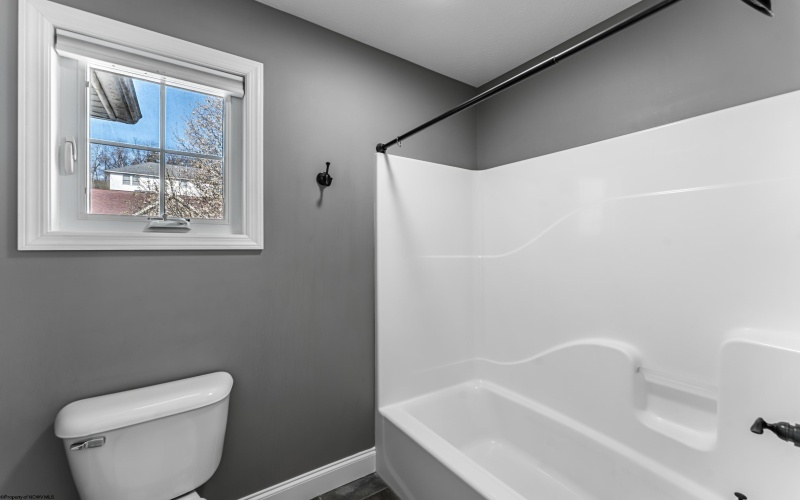 217 Piave Lane, Morgantown, West Virginia 26508, 3 Bedrooms Bedrooms, 7 Rooms Rooms,2 BathroomsBathrooms,Single Family Detached,For Sale,Piave,10164005