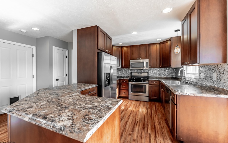 217 Piave Lane, Morgantown, West Virginia 26508, 3 Bedrooms Bedrooms, 7 Rooms Rooms,2 BathroomsBathrooms,Single Family Detached,For Sale,Piave,10164005