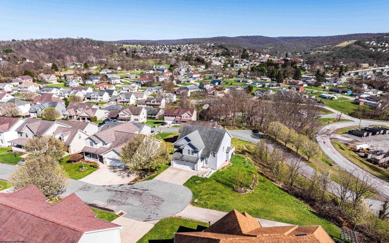 217 Piave Lane, Morgantown, West Virginia 26508, 3 Bedrooms Bedrooms, 7 Rooms Rooms,2 BathroomsBathrooms,Single Family Detached,For Sale,Piave,10164005