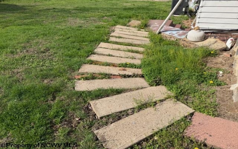 333 Walnut Street, Philippi, West Virginia 26416, 4 Bedrooms Bedrooms, 7 Rooms Rooms,2 BathroomsBathrooms,Single Family Detached,For Sale,Walnut,10164017