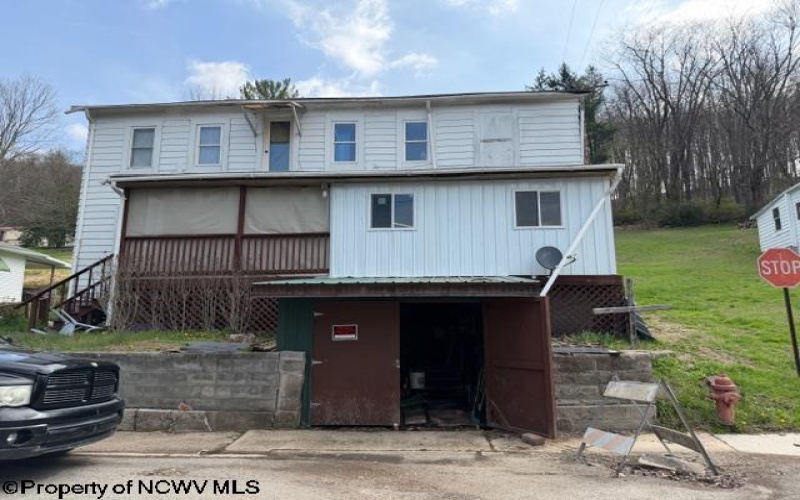 333 Walnut Street, Philippi, West Virginia 26416, 4 Bedrooms Bedrooms, 7 Rooms Rooms,2 BathroomsBathrooms,Single Family Detached,For Sale,Walnut,10164017