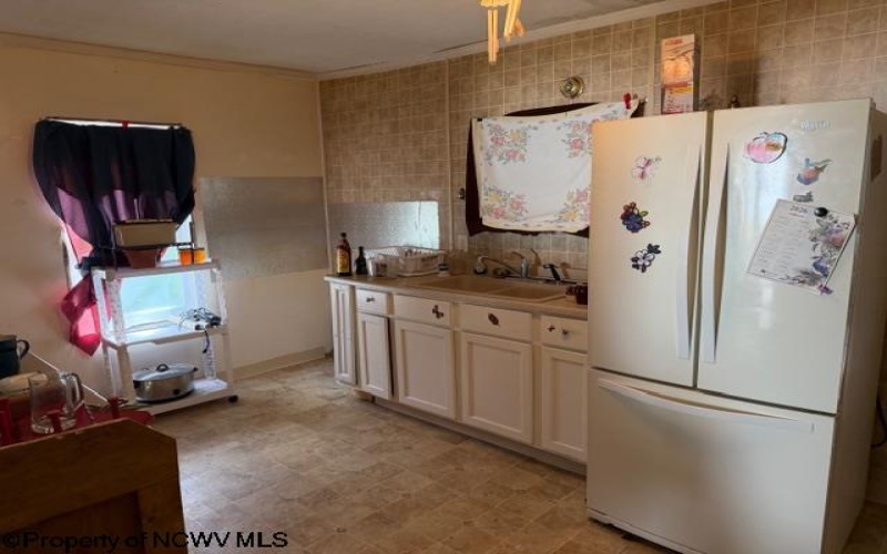 333 Walnut Street, Philippi, West Virginia 26416, 4 Bedrooms Bedrooms, 7 Rooms Rooms,2 BathroomsBathrooms,Single Family Detached,For Sale,Walnut,10164017