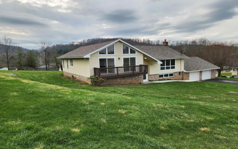 94 Greenhill Lane, Mount Clare, West Virginia 26408, 4 Bedrooms Bedrooms, 11 Rooms Rooms,2 BathroomsBathrooms,Single Family Detached,For Sale,Greenhill,10164013 94 Greenhill Lane, Mount Clare, West Virginia 26408, 4 Bedrooms Bedrooms, 11 Rooms Rooms,2 BathroomsBathrooms,Single Family Detached,For Sale,Greenhill,10164013