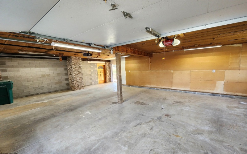 94 Greenhill Lane, Mount Clare, West Virginia 26408, 4 Bedrooms Bedrooms, 11 Rooms Rooms,2 BathroomsBathrooms,Single Family Detached,For Sale,Greenhill,10164013