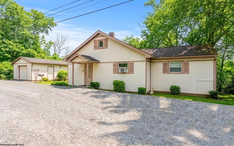 1341 CAIN Street, Morgantown, West Virginia 26505, 3 Bedrooms Bedrooms, 7 Rooms Rooms,1 BathroomBathrooms,Single Family Detached,For Sale,CAIN,10164023