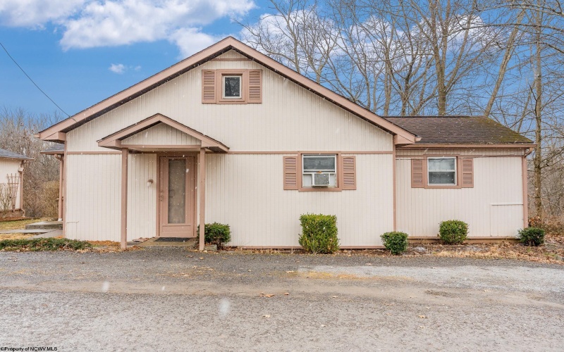 1341 CAIN Street, Morgantown, West Virginia 26505, 3 Bedrooms Bedrooms, 7 Rooms Rooms,1 BathroomBathrooms,Single Family Detached,For Sale,CAIN,10164023