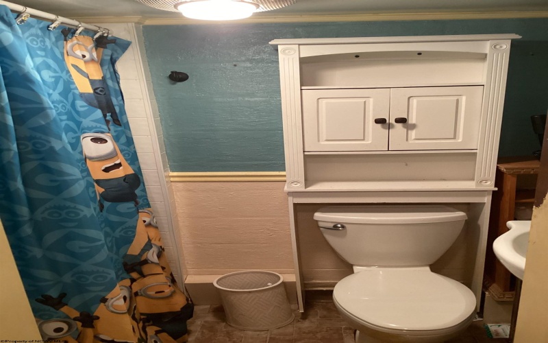 1133 Village Way, Fairmont, West Virginia 26554, 3 Bedrooms Bedrooms, 7 Rooms Rooms,2 BathroomsBathrooms,Single Family Detached,For Sale,Village,10164022