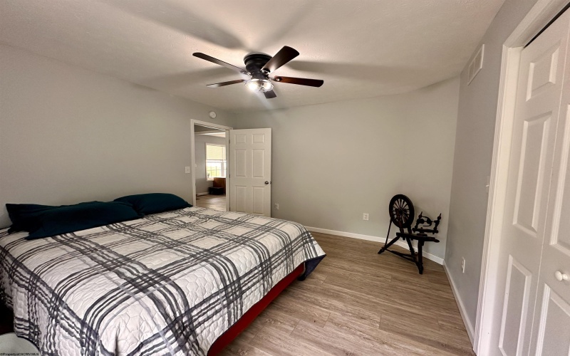 139 Montgomery Road, Weston, West Virginia 26452, 3 Bedrooms Bedrooms, 6 Rooms Rooms,2 BathroomsBathrooms,Single Family Detached,For Sale,Montgomery,10164021