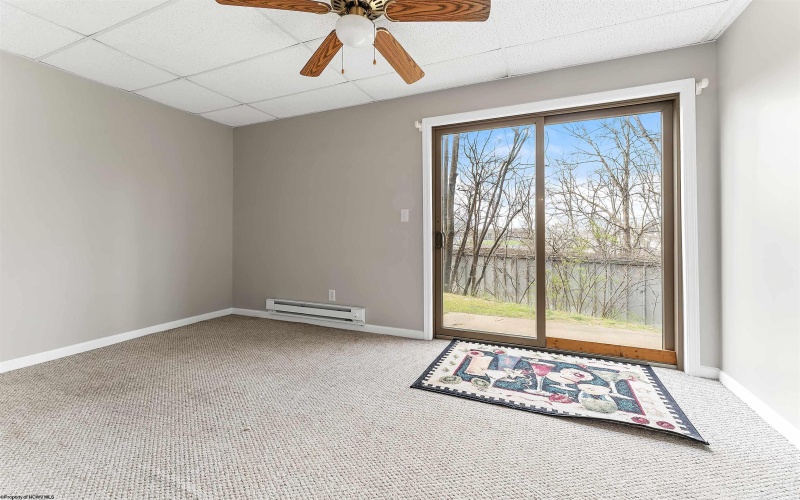 9 Sunridge Drive, Morgantown, West Virginia 26505, 4 Bedrooms Bedrooms, 9 Rooms Rooms,3 BathroomsBathrooms,Single Family Attached,For Sale,Sunridge,10164025