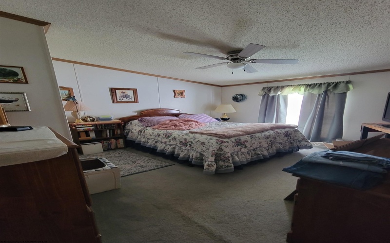 42 Gate Lane, Elkins, West Virginia 26241, 3 Bedrooms Bedrooms, 9 Rooms Rooms,2 BathroomsBathrooms,Single Family Detached,For Sale,Gate,10164042