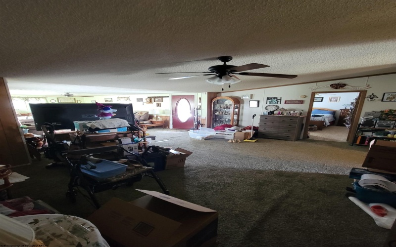 42 Gate Lane, Elkins, West Virginia 26241, 3 Bedrooms Bedrooms, 9 Rooms Rooms,2 BathroomsBathrooms,Single Family Detached,For Sale,Gate,10164042