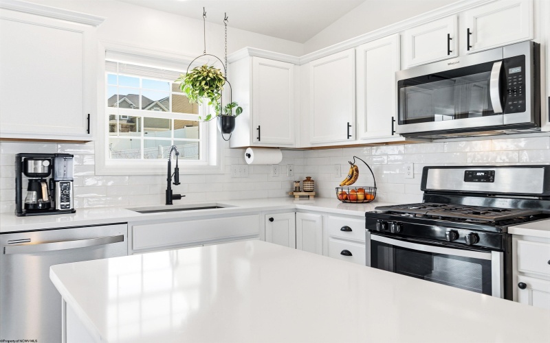 303 Wyatts Way, Morgantown, West Virginia 26508, 3 Bedrooms Bedrooms, 6 Rooms Rooms,2 BathroomsBathrooms,Single Family Detached,For Sale,Wyatts,10164028