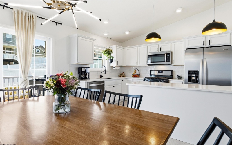 303 Wyatts Way, Morgantown, West Virginia 26508, 3 Bedrooms Bedrooms, 6 Rooms Rooms,2 BathroomsBathrooms,Single Family Detached,For Sale,Wyatts,10164028