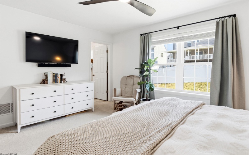 303 Wyatts Way, Morgantown, West Virginia 26508, 3 Bedrooms Bedrooms, 6 Rooms Rooms,2 BathroomsBathrooms,Single Family Detached,For Sale,Wyatts,10164028