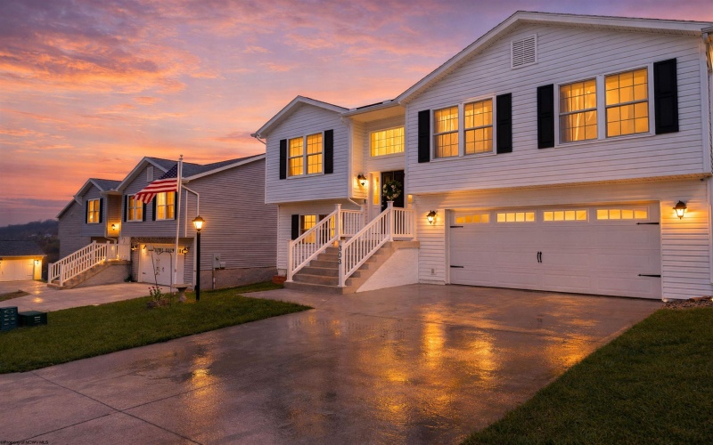 303 Wyatts Way, Morgantown, West Virginia 26508, 3 Bedrooms Bedrooms, 6 Rooms Rooms,2 BathroomsBathrooms,Single Family Detached,For Sale,Wyatts,10164028