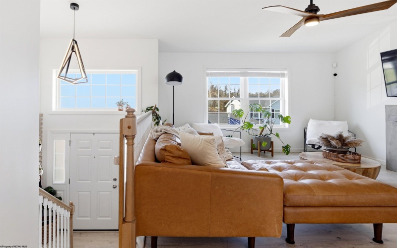 303 Wyatts Way, Morgantown, West Virginia 26508, 3 Bedrooms Bedrooms, 6 Rooms Rooms,2 BathroomsBathrooms,Single Family Detached,For Sale,Wyatts,10164028