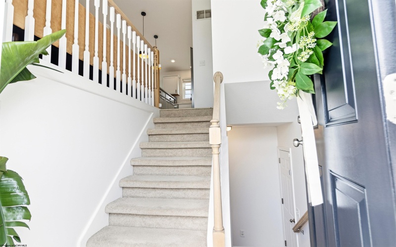 303 Wyatts Way, Morgantown, West Virginia 26508, 3 Bedrooms Bedrooms, 6 Rooms Rooms,2 BathroomsBathrooms,Single Family Detached,For Sale,Wyatts,10164028