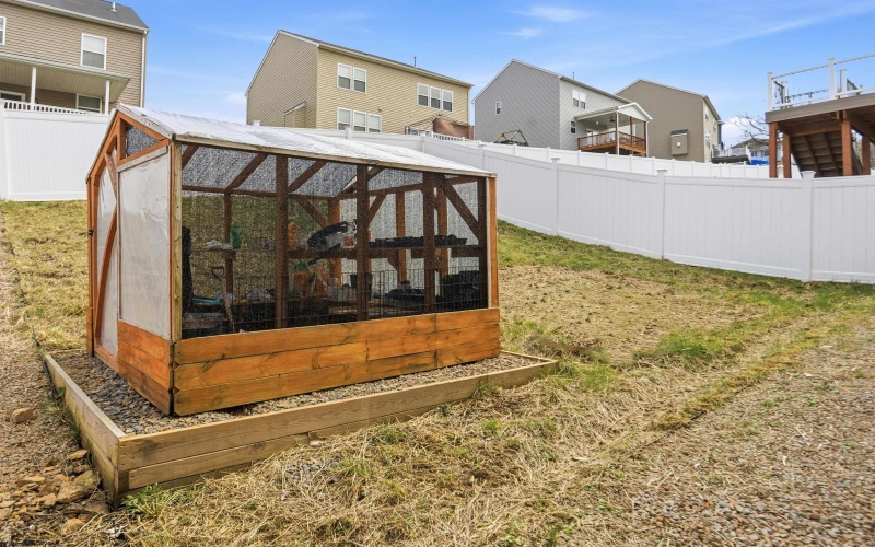 303 Wyatts Way, Morgantown, West Virginia 26508, 3 Bedrooms Bedrooms, 6 Rooms Rooms,2 BathroomsBathrooms,Single Family Detached,For Sale,Wyatts,10164028