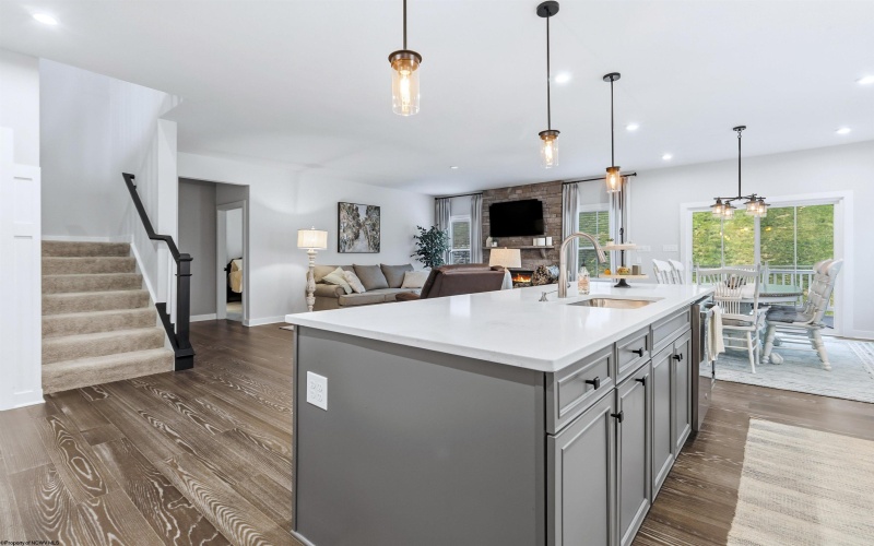 211 Norwood Court, Morgantown, West Virginia 26508, 5 Bedrooms Bedrooms, 10 Rooms Rooms,4 BathroomsBathrooms,Single Family Detached,For Sale,Norwood,10164026