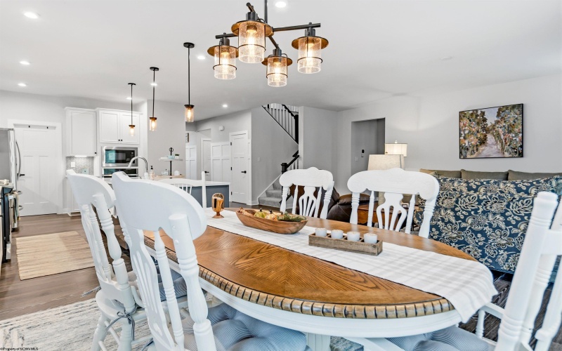 211 Norwood Court, Morgantown, West Virginia 26508, 5 Bedrooms Bedrooms, 10 Rooms Rooms,4 BathroomsBathrooms,Single Family Detached,For Sale,Norwood,10164026