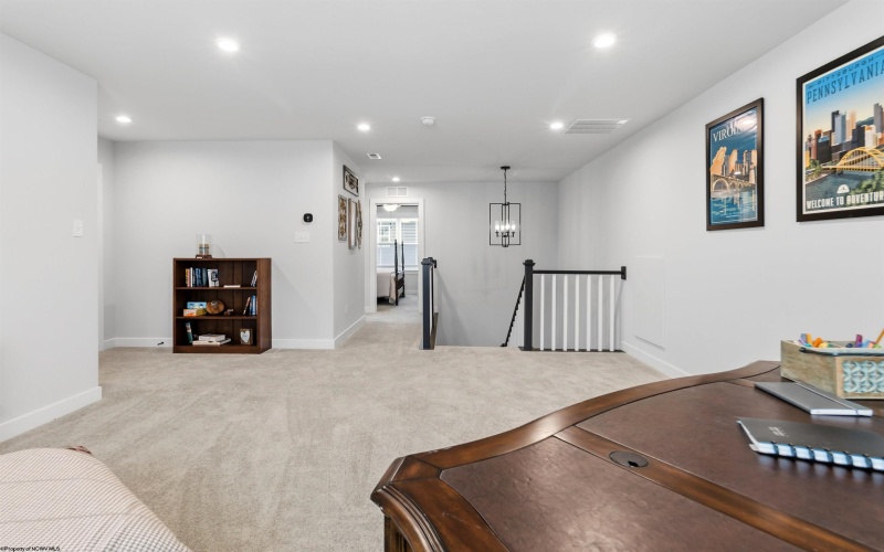 211 Norwood Court, Morgantown, West Virginia 26508, 5 Bedrooms Bedrooms, 10 Rooms Rooms,4 BathroomsBathrooms,Single Family Detached,For Sale,Norwood,10164026