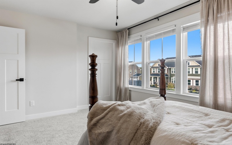 211 Norwood Court, Morgantown, West Virginia 26508, 5 Bedrooms Bedrooms, 10 Rooms Rooms,4 BathroomsBathrooms,Single Family Detached,For Sale,Norwood,10164026