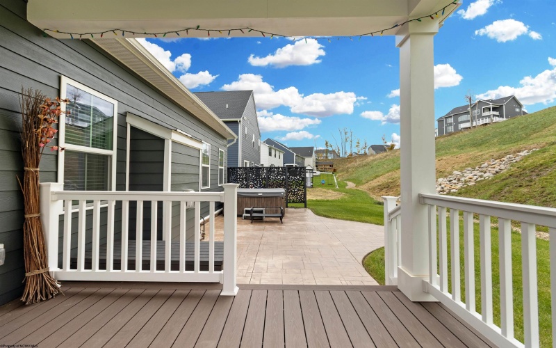 211 Norwood Court, Morgantown, West Virginia 26508, 5 Bedrooms Bedrooms, 10 Rooms Rooms,4 BathroomsBathrooms,Single Family Detached,For Sale,Norwood,10164026