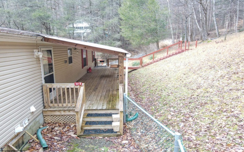 25 Second Avenue, Ansted, West Virginia 25812, 3 Bedrooms Bedrooms, 5 Rooms Rooms,2 BathroomsBathrooms,Single Family Detached,For Sale,Second,10162914