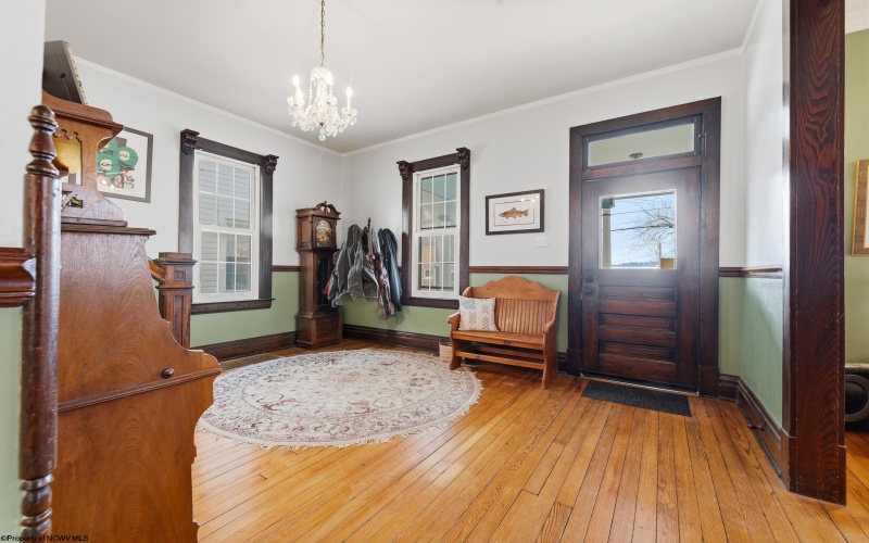 316 Demain Avenue, Morgantown, West Virginia 26501, 4 Bedrooms Bedrooms, 8 Rooms Rooms,2 BathroomsBathrooms,Single Family Detached,For Sale,Demain,10164033