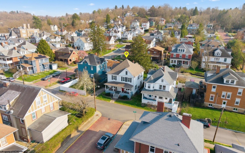 316 Demain Avenue, Morgantown, West Virginia 26501, 4 Bedrooms Bedrooms, 8 Rooms Rooms,2 BathroomsBathrooms,Single Family Detached,For Sale,Demain,10164033