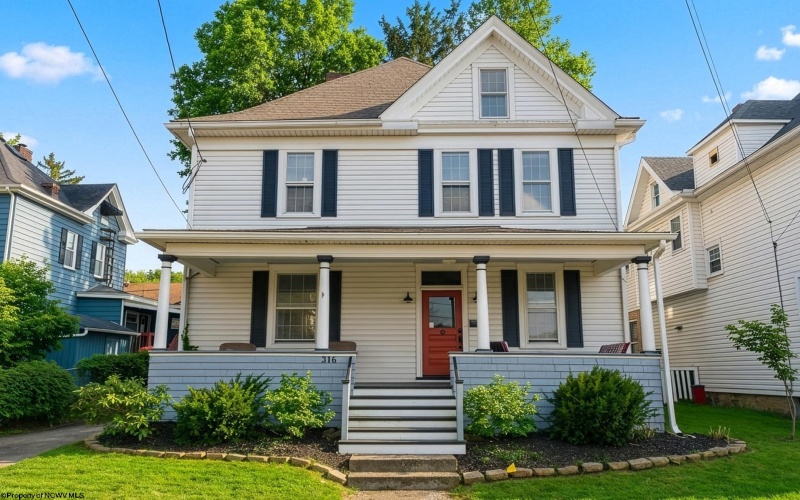 316 Demain Avenue, Morgantown, West Virginia 26501, 4 Bedrooms Bedrooms, 8 Rooms Rooms,2 BathroomsBathrooms,Single Family Detached,For Sale,Demain,10164033