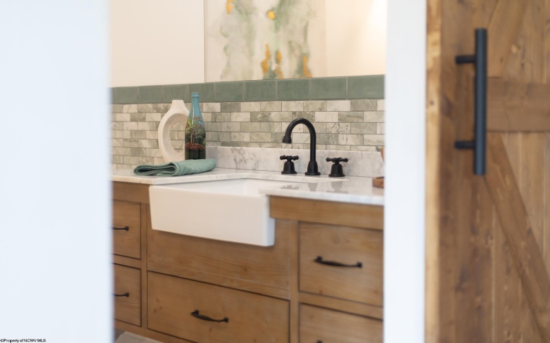 78 HANNAH Road, Clarksburg, West Virginia 26301, 3 Bedrooms Bedrooms, 8 Rooms Rooms,2 BathroomsBathrooms,Single Family Detached,For Sale,HANNAH,10164030