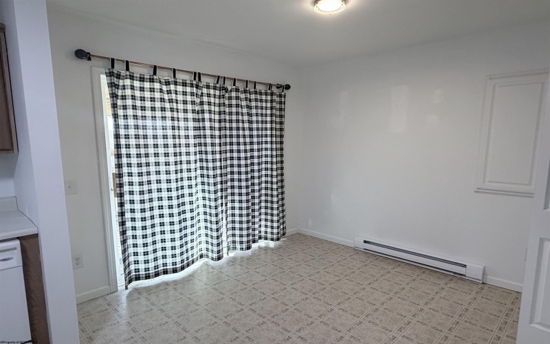 3151 Dogtown Road, Reedsville, West Virginia 26547, 3 Bedrooms Bedrooms, 5 Rooms Rooms,2 BathroomsBathrooms,Single Family Detached,For Sale,Dogtown,10164029