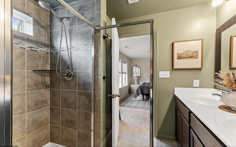 321 Bay Street, Morgantown, West Virginia 26508, 3 Bedrooms Bedrooms, 8 Rooms Rooms,2 BathroomsBathrooms,Single Family Attached,For Sale,Bay,10164052 321 Bay Street, Morgantown, West Virginia 26508, 3 Bedrooms Bedrooms, 8 Rooms Rooms,2 BathroomsBathrooms,Single Family Attached,For Sale,Bay,10164052