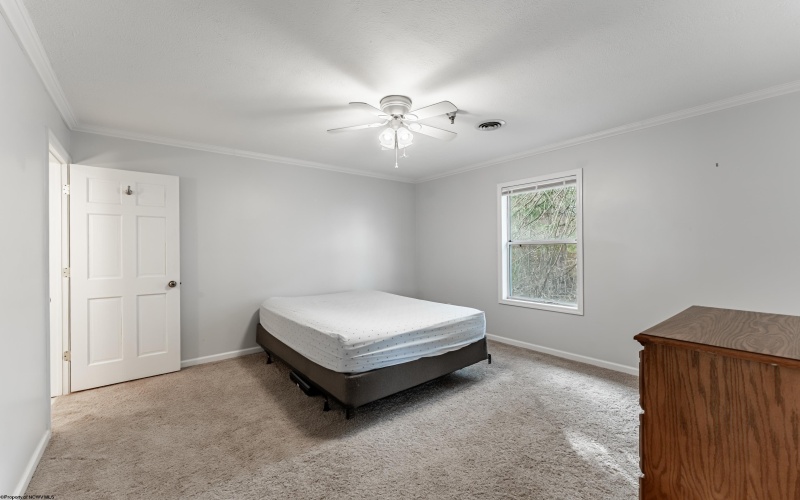 500 Stewart Lane, Morgantown, West Virginia 26505, 2 Bedrooms Bedrooms, 6 Rooms Rooms,2 BathroomsBathrooms,Single Family Attached,For Sale,Stewart,10164059