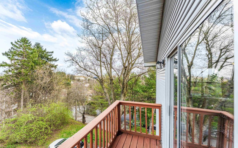 500 Stewart Lane, Morgantown, West Virginia 26505, 2 Bedrooms Bedrooms, 6 Rooms Rooms,2 BathroomsBathrooms,Single Family Attached,For Sale,Stewart,10164059