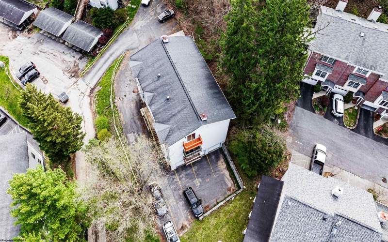 500 Stewart Lane, Morgantown, West Virginia 26505, 2 Bedrooms Bedrooms, 6 Rooms Rooms,2 BathroomsBathrooms,Single Family Attached,For Sale,Stewart,10164059