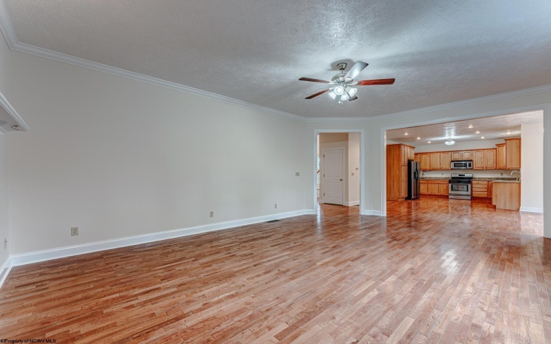 206 Van Tassel Court, Morgantown, West Virginia 26508, 4 Bedrooms Bedrooms, 10 Rooms Rooms,3 BathroomsBathrooms,Single Family Detached,For Sale,Van Tassel,10164063