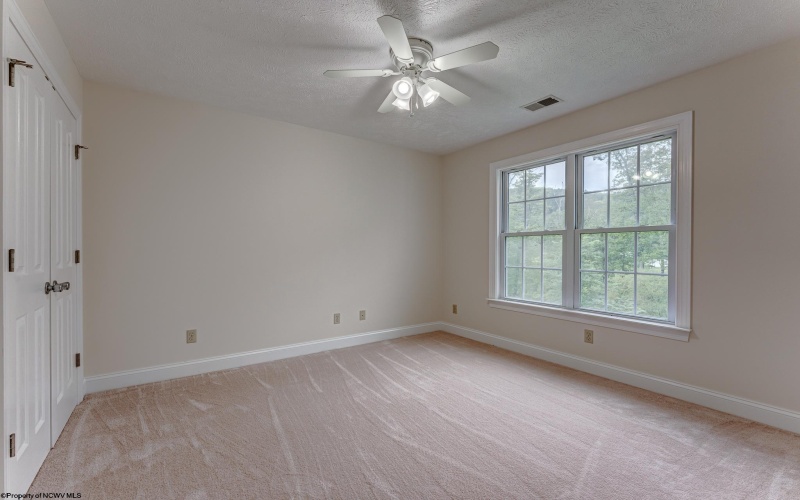 206 Van Tassel Court, Morgantown, West Virginia 26508, 4 Bedrooms Bedrooms, 10 Rooms Rooms,3 BathroomsBathrooms,Single Family Detached,For Sale,Van Tassel,10164063