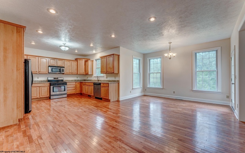 206 Van Tassel Court, Morgantown, West Virginia 26508, 4 Bedrooms Bedrooms, 10 Rooms Rooms,3 BathroomsBathrooms,Single Family Detached,For Sale,Van Tassel,10164063