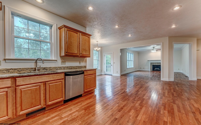 206 Van Tassel Court, Morgantown, West Virginia 26508, 4 Bedrooms Bedrooms, 10 Rooms Rooms,3 BathroomsBathrooms,Single Family Detached,For Sale,Van Tassel,10164063