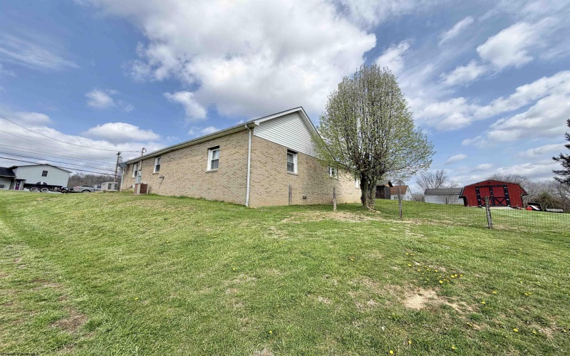 2654 Hood Avenue, Shinnston, West Virginia 26431, 3 Bedrooms Bedrooms, 8 Rooms Rooms,2 BathroomsBathrooms,Single Family Detached,For Sale,Hood,10164044