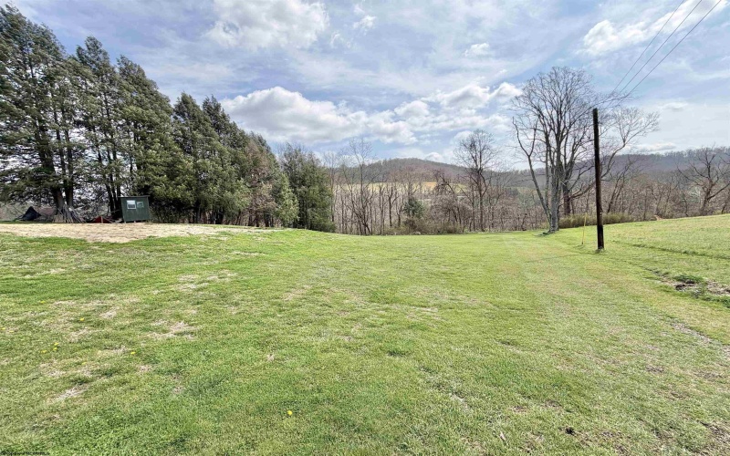 2654 Hood Avenue, Shinnston, West Virginia 26431, 3 Bedrooms Bedrooms, 8 Rooms Rooms,2 BathroomsBathrooms,Single Family Detached,For Sale,Hood,10164044