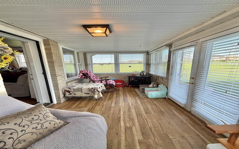 2654 Hood Avenue, Shinnston, West Virginia 26431, 3 Bedrooms Bedrooms, 8 Rooms Rooms,2 BathroomsBathrooms,Single Family Detached,For Sale,Hood,10164044