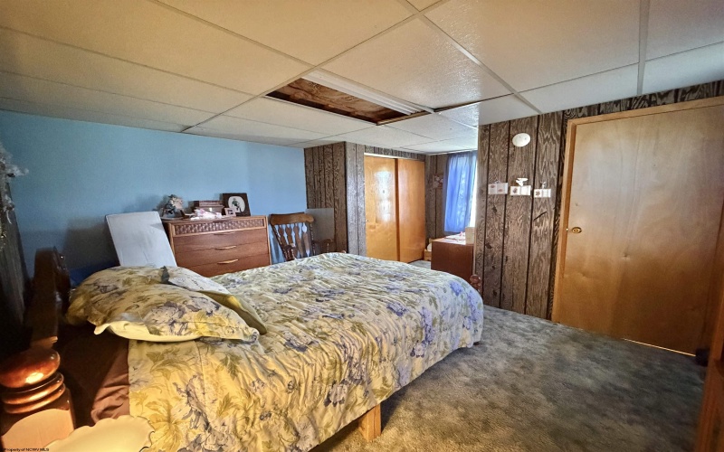 2654 Hood Avenue, Shinnston, West Virginia 26431, 3 Bedrooms Bedrooms, 8 Rooms Rooms,2 BathroomsBathrooms,Single Family Detached,For Sale,Hood,10164044