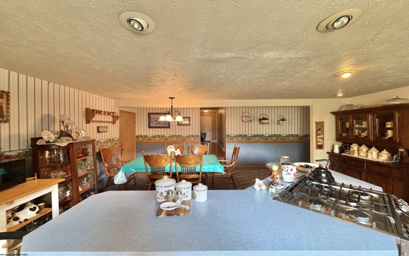 2654 Hood Avenue, Shinnston, West Virginia 26431, 3 Bedrooms Bedrooms, 8 Rooms Rooms,2 BathroomsBathrooms,Single Family Detached,For Sale,Hood,10164044